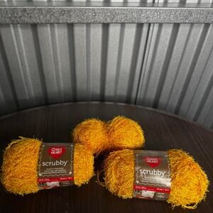 Bundle of yellow scrubby stripes
